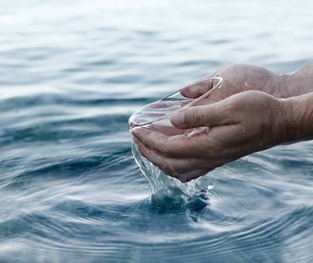 Acqua potabile dal mare: può salvarci dalla siccità?